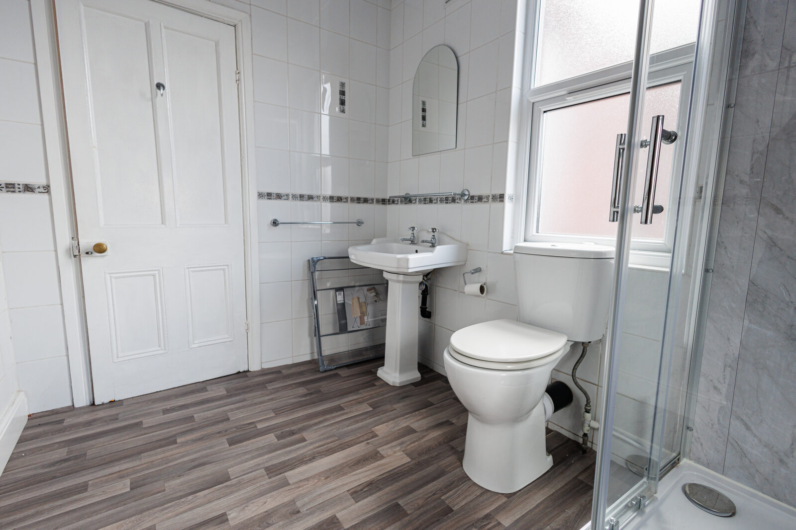 Private bathroom at The Aberdeen House, Floor 2